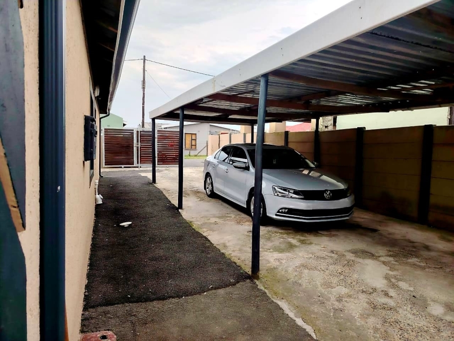 3 Bedroom Property for Sale in Mdantsane Nu 17 Eastern Cape